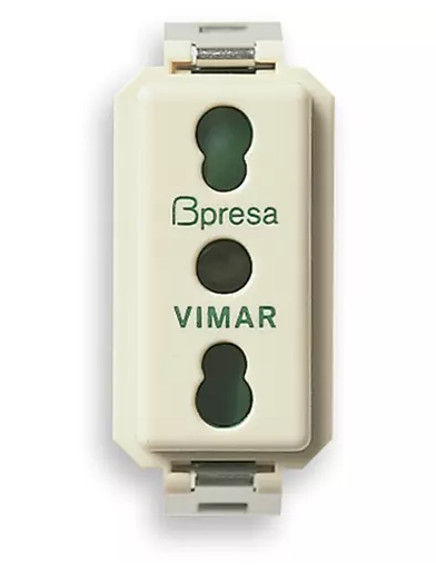 Presa 2P+T 16A P17/11